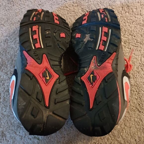 NIKE AIR TERRA HUMARA '18 ACG OLIVE GREY GREEN ORANGE BLACK WHITE AO1545-003 MEN - Picture 6 of 6